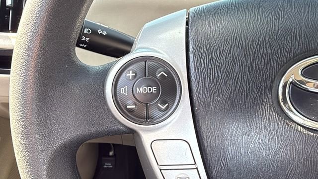 2013 Toyota Prius v Two