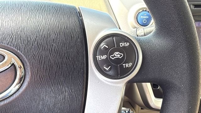 2013 Toyota Prius v Two