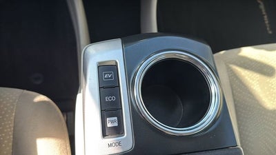 2013 Toyota Prius v Two