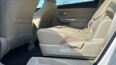 2013 Toyota Prius v Two