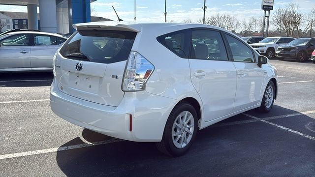 2013 Toyota Prius v Two