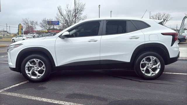 2025 Chevrolet Trax LS
