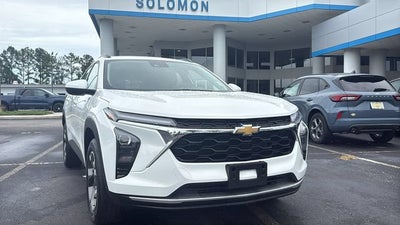 2025 Chevrolet Trax LT