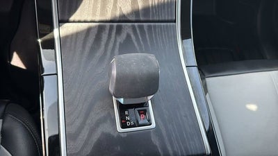 2024 Land Rover Range Rover Velar Dynamic SE