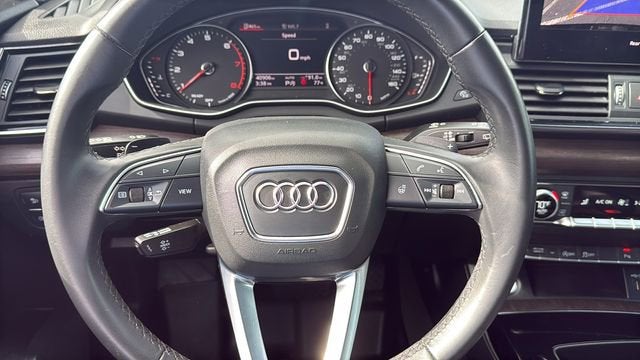 2022 Audi Q5 Sportback S line Premium