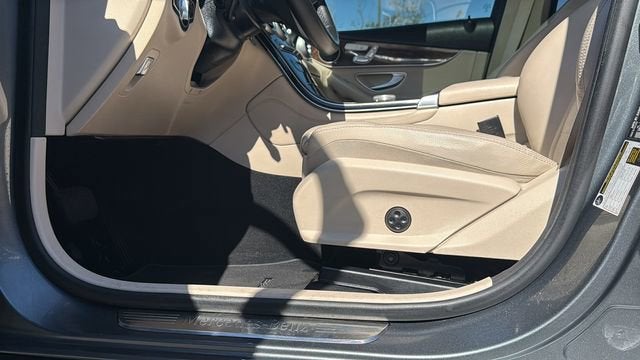 2018 Mercedes-Benz GLC GLC 300