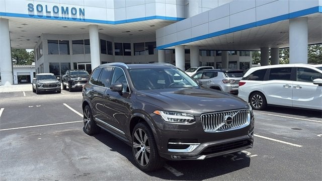 2024 Volvo XC90 Plus Bright Theme