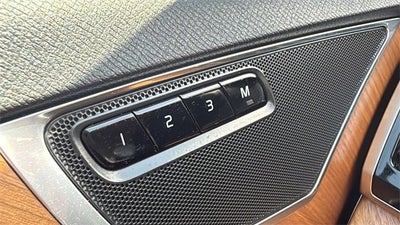 2024 Volvo XC90 Plus Bright Theme