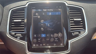 2024 Volvo XC90 Plus Bright Theme