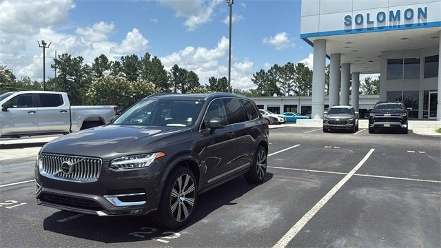 2024 Volvo XC90 Plus Bright Theme