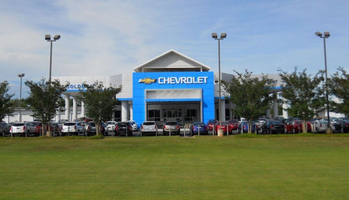 Solomon Chevrolet showroom in DOTHAN, AL